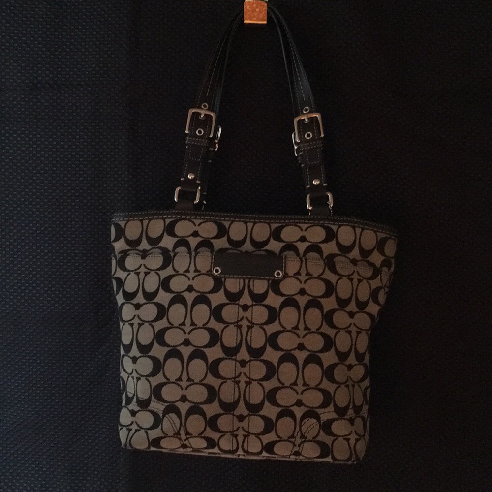 Coach handbag
